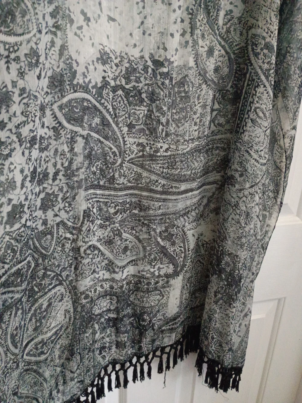 Black & White Paisley Fringe Kimono
